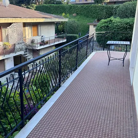 Sea View With Terrace & Free Parking Apartmán San Lorenzo al Mare