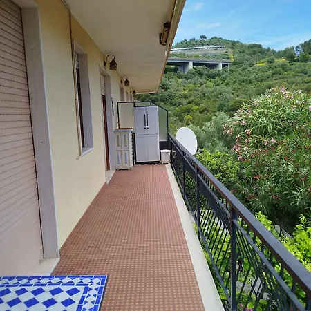 Sea View With Terrace & Free Parking