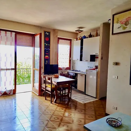 Sea View With Terrace & Free Parking * סן לורנצו אל מארה