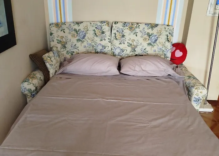 Апартаменты Sea View With Terrace & Free Parking *